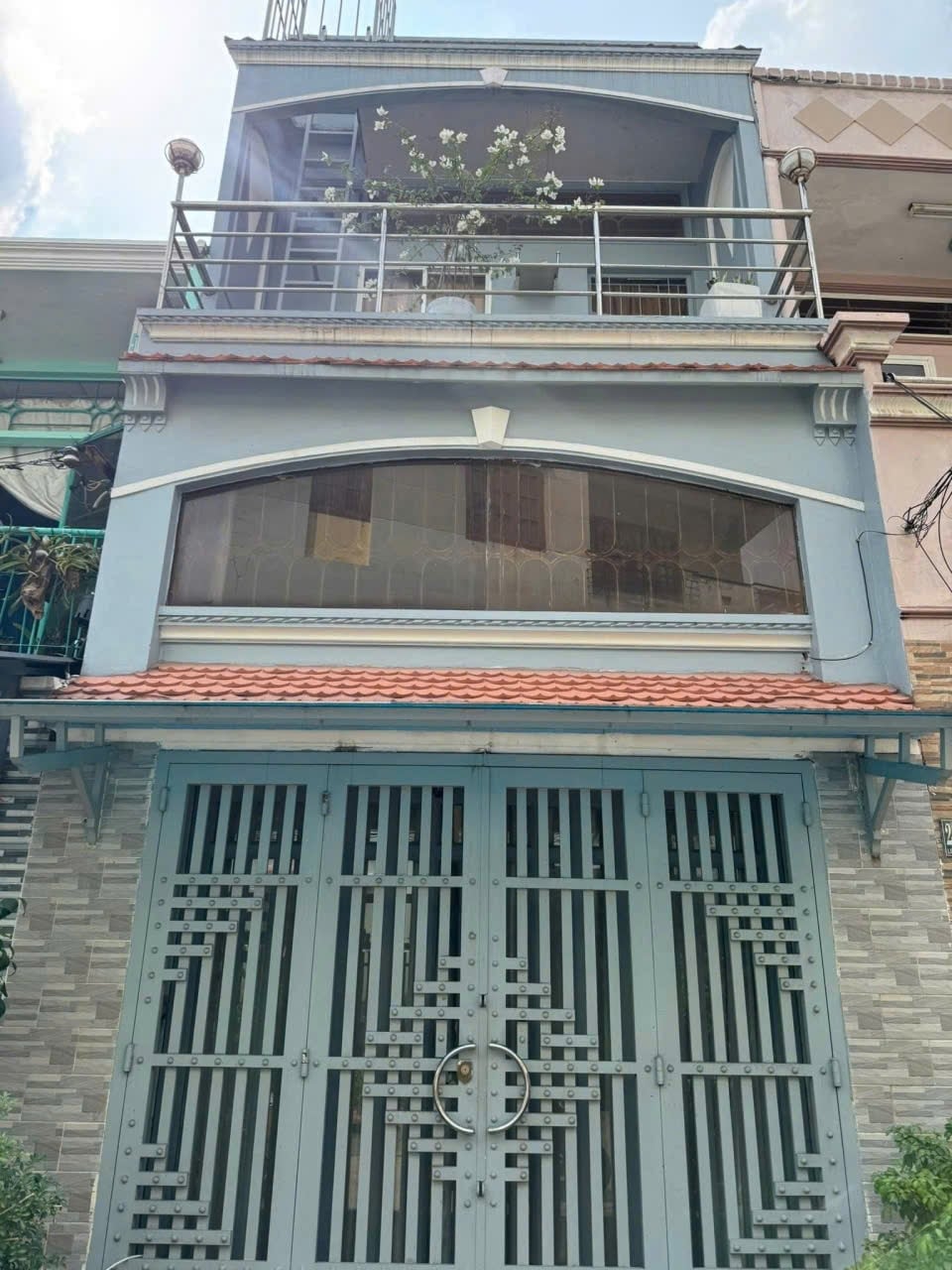 Nhà đẹp 230 Liên tỉnh 5, 38m² giá 5.78 tỷ - Xe hơi đỗ cửa thoải mái!