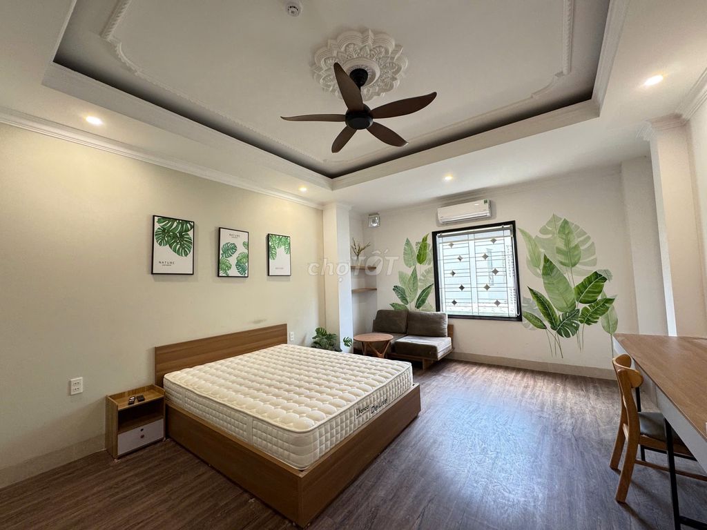 Studio full nội thất Nguyễn Văn Linh 40m² giá 5.3 triệu - Quản lý chuyên nghiệp!