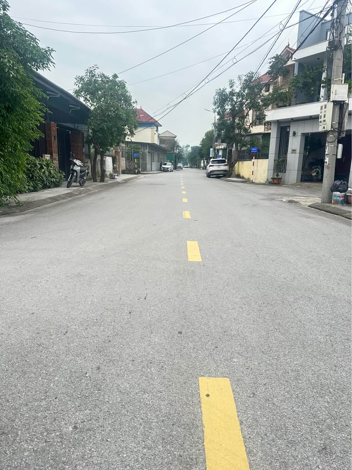 Nhà riêng Thạch Hạ 160m² giá thỏa thuận - Vị trí gần trường học và khu dân cư!