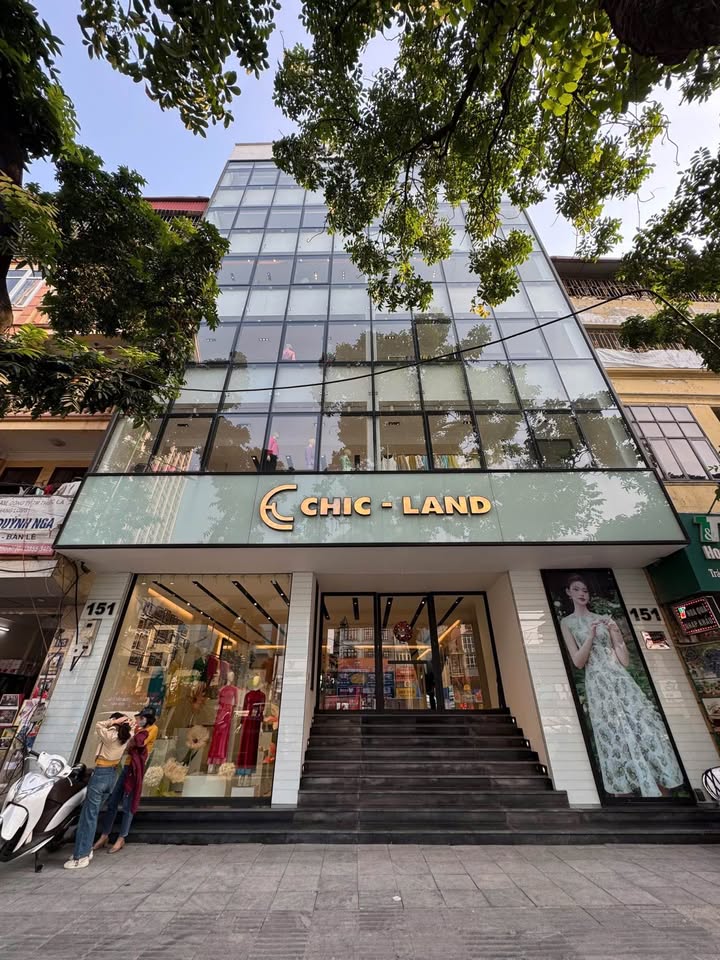 Mặt phố VIP Đống Đa 120m² giá thỏa thuận - Sổ đỏ đẹp, mặt tiền 6.5m