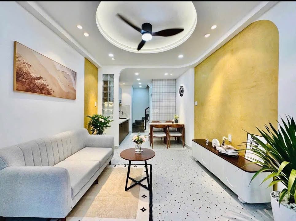 Nhà phố Trần Huy Liệu, Phú Nhuận 75m² giá 3.78 tỷ - Sẵn sàng nội thất!