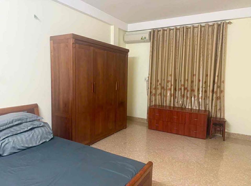 Phòng trống cho thuê tại ngõ 68 Cầu Giấy, 3.5 triệu - Gần vòng xuyến tiện lợi!