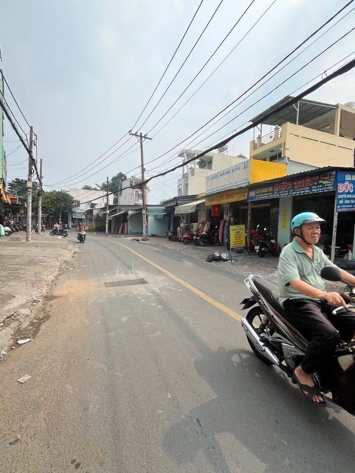 Nhà cấp 4 mặt tiền kinh doanh Chợ Vải Phú Thọ Hòa 105m² giá 25 tỷ - Đầu tư sinh lời ngay!