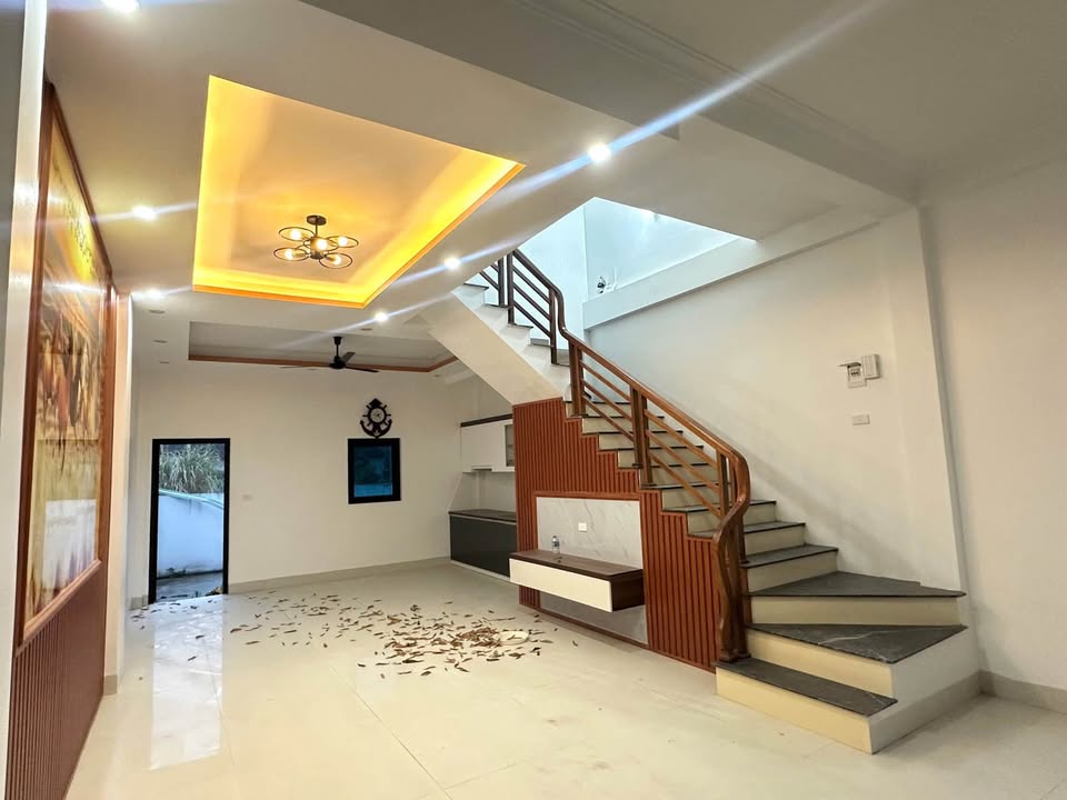 Nhà 3 tầng Ninh Sơn 80m² giá thỏa thuận - Vị trí đắc địa gần chợ