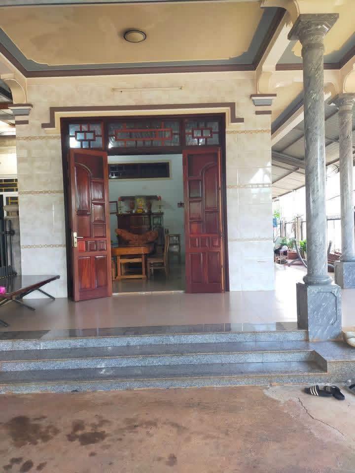 Nhà 2 mặt tiền đường nhựa lớn Phước Tân Biên Hòa 225m² giá 2.3 tỷ - Chính chủ bán!