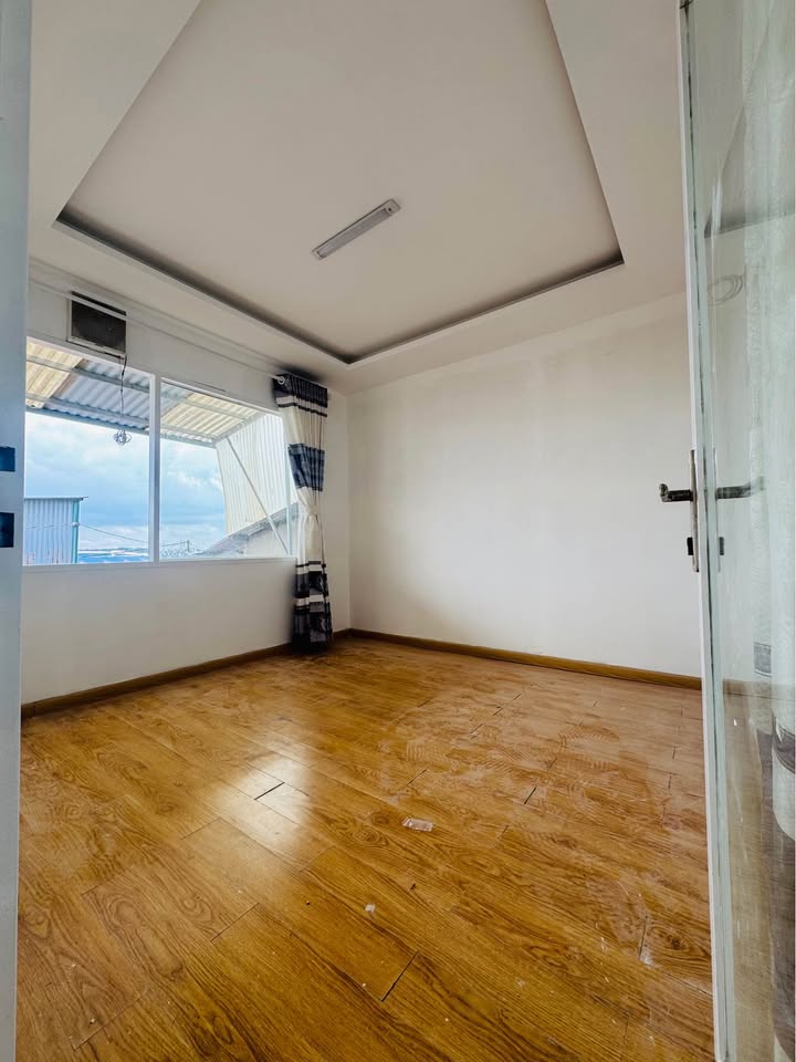 Nhà phố 1 trệt 1 lầu đường Cao Bá Quát Đà Lạt 50m² giá 1.75 tỷ - Chính chủ bán gấp!