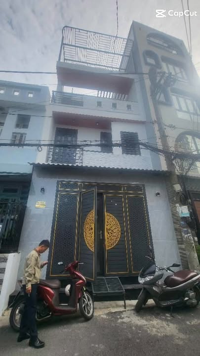 Nhà bán Quận 7, diện tích 68m², giá 7.85 tỷ - Vị trí đắc địa, dễ khai thác!