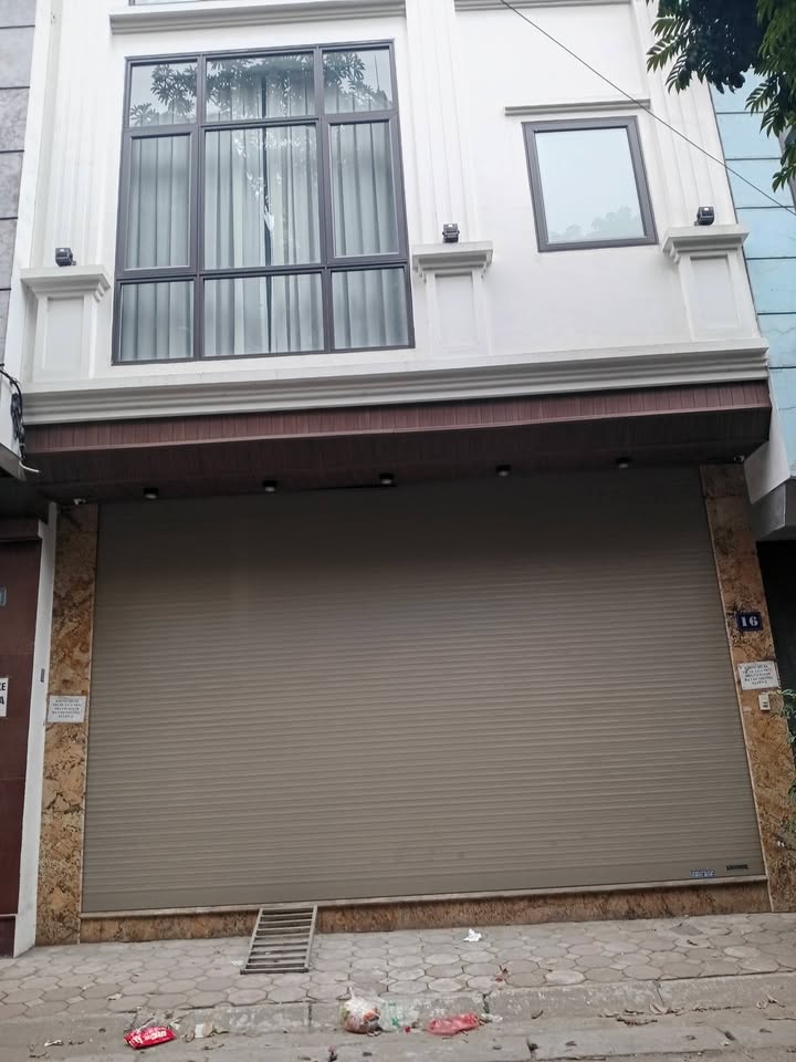 Nhà phố Minh Khai 32m² giá 8 tỷ - Nở hậu, thông tứ tung!