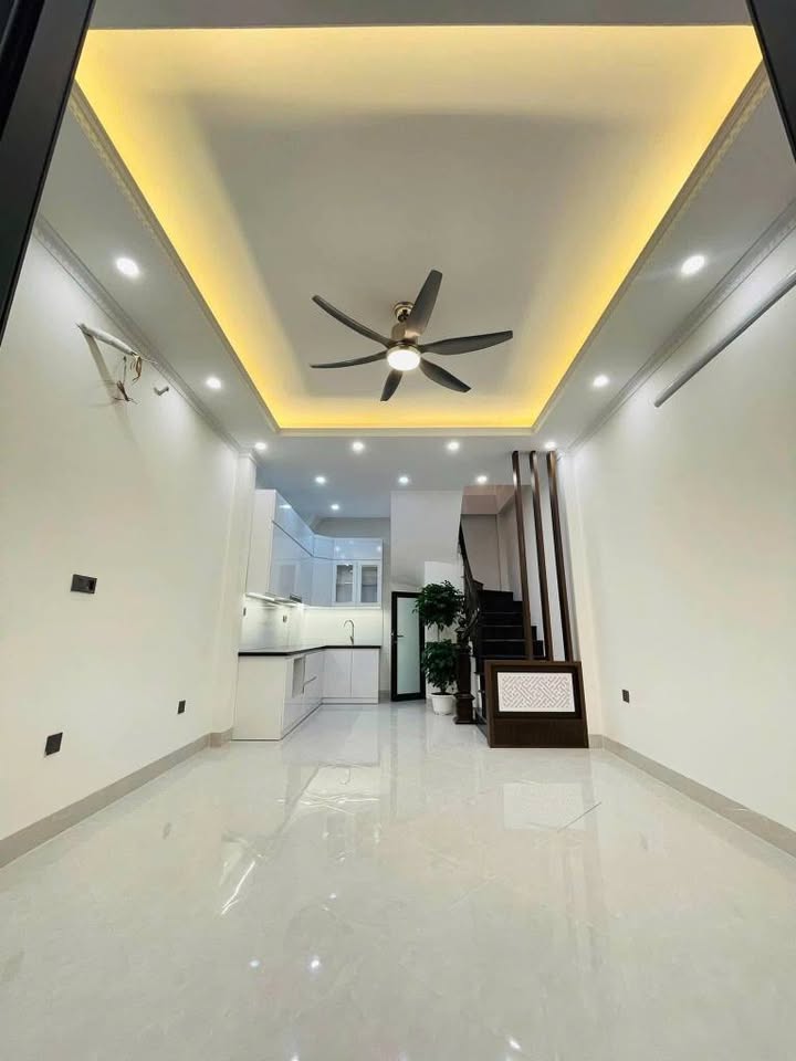 Nhà phố Xuân Thủy, Cầu Giấy 42m² giá thỏa thuận - Vị trí đắc địa, tiềm năng đầu tư!