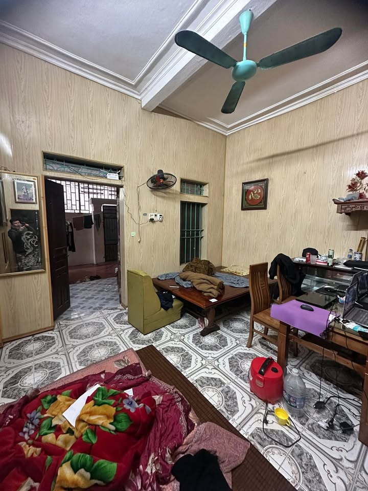 Nhà cho thuê Nguyễn Trãi, Phường Quang Trung, 80m² giá 3.5 triệu - Sẵn sàng vào ở ngay!