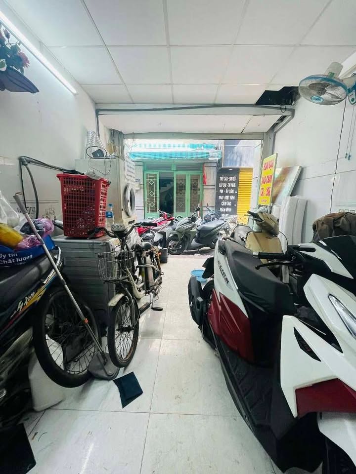 Nhà phố mặt tiền kinh doanh Quận Bình Tân 29m² giá 6 tỷ - Nhà mới vào ở ngay!