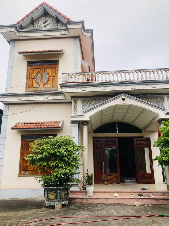 Nhà mái Thái tại Khu Đông Sơn, 288m² giá chỉ 2 tỷ - Chính chủ bán gấp!