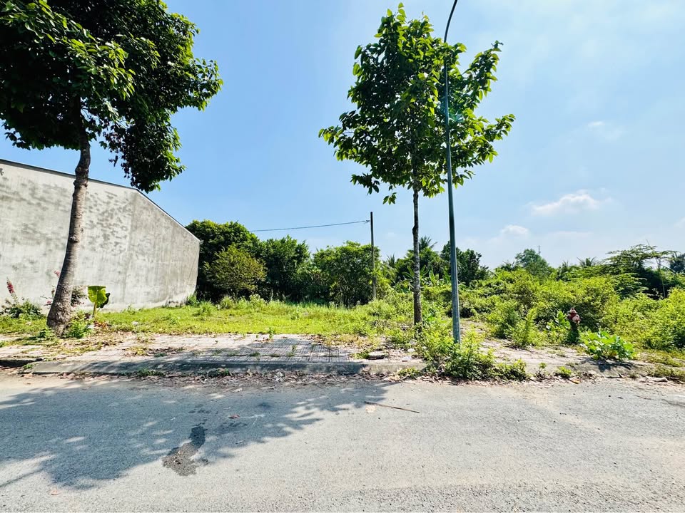 Đất nền mặt tiền Đường D10, Mỹ Tho 75m² giá 2.25 tỷ - Đầu tư sinh lời cao!