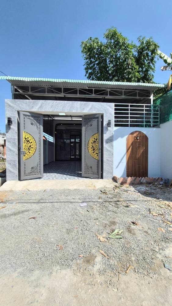 Bán Nhà Đẹp KP Ninh Thuận, Phường Ninh Thạnh, 222m² giá 1.69 tỷ - Dọn vào ở ngay!