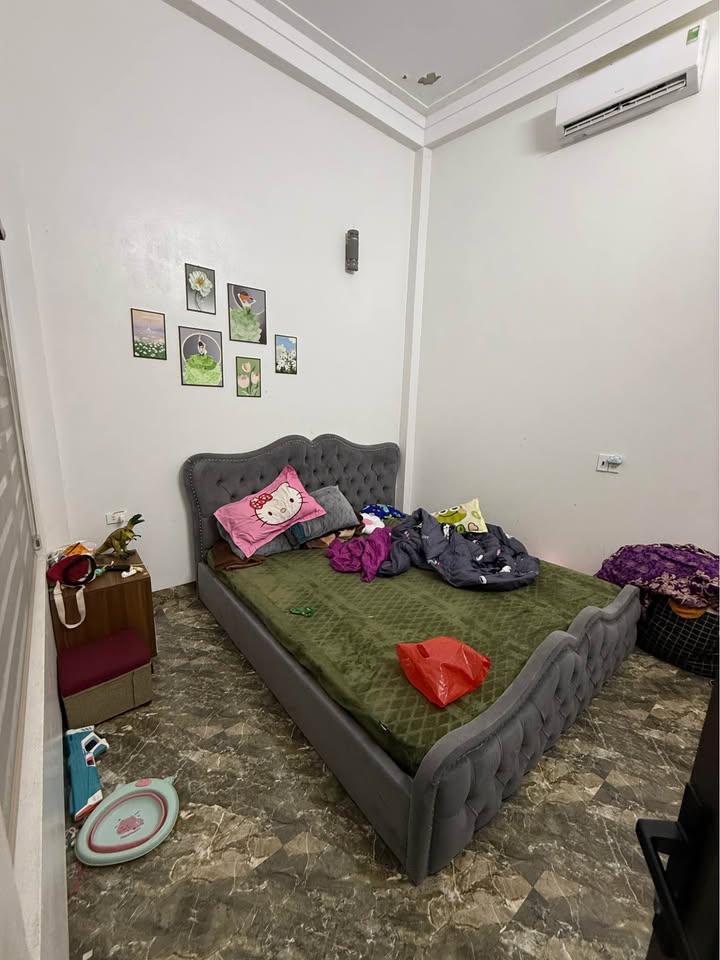 Nhà riêng 3 tầng phố Thời Trang Bắc Ninh 43m² giá 7,5 tỷ - Vị trí đắc địa, tiện ích xung quanh!