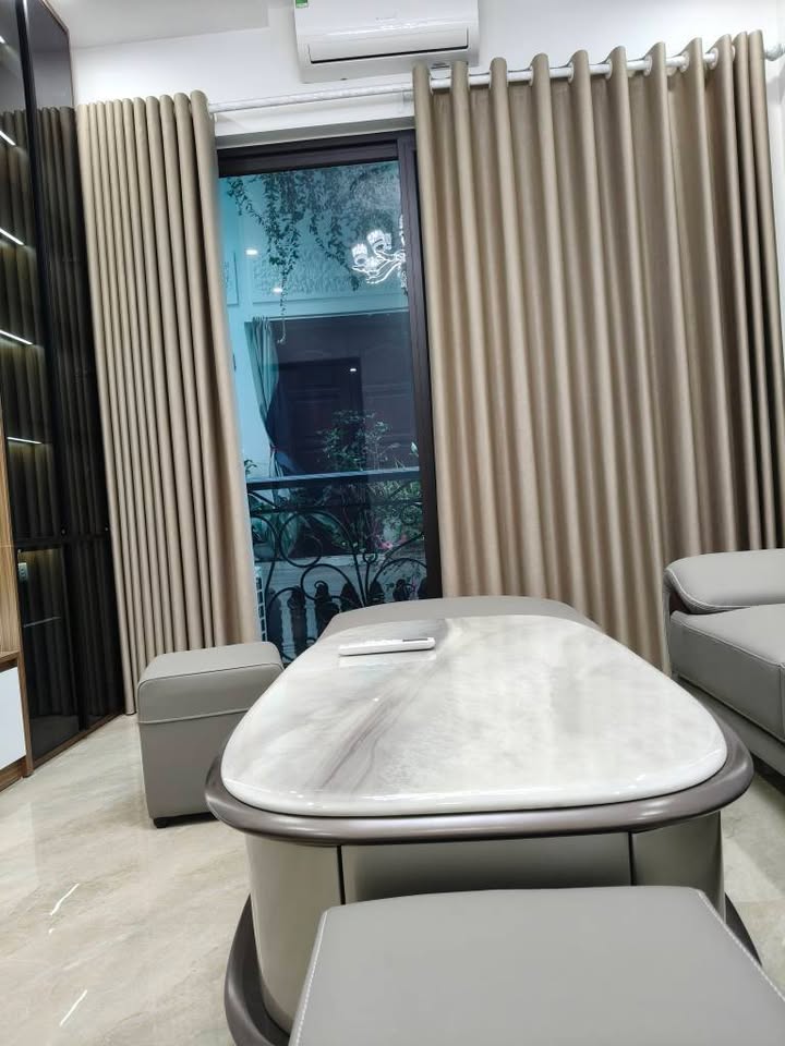 Nhà 6 tầng Cổ Nhuế 54m² giá 12.6 tỷ - Cần bán gấp trước Tết!