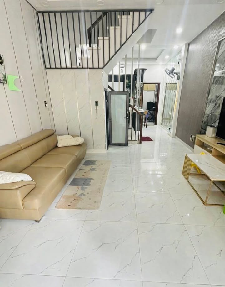 Nhà đẹp Tân Hòa Đông Quận 6 56m² giá 5.2 tỷ - Sẵn sàng vào ở ngay!