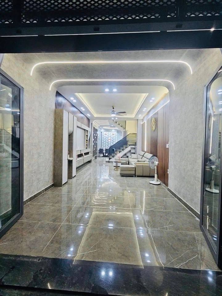 Bán nhà phố Quang Trung Gò Vấp 60m², 3 tầng, 4 phòng ngủ, 5WC - Nội thất đầy đủ, chỉ 6 tỷ