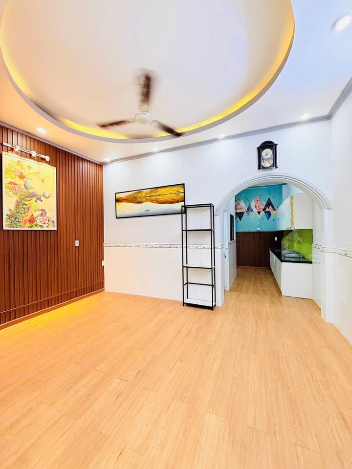 Nhà đẹp 2 tầng tại Tân Bình 56m² giá 5 tỷ - Pháp lý chuẩn, sẵn sàng ở ngay!