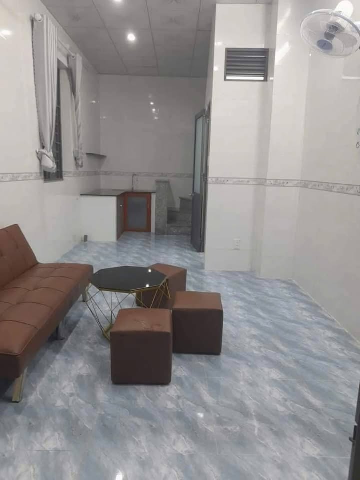 Căn hộ liền kề hẻm Lê Duẩn, Bà Rịa - 4 triệu/tháng - Dọn vào ở ngay!