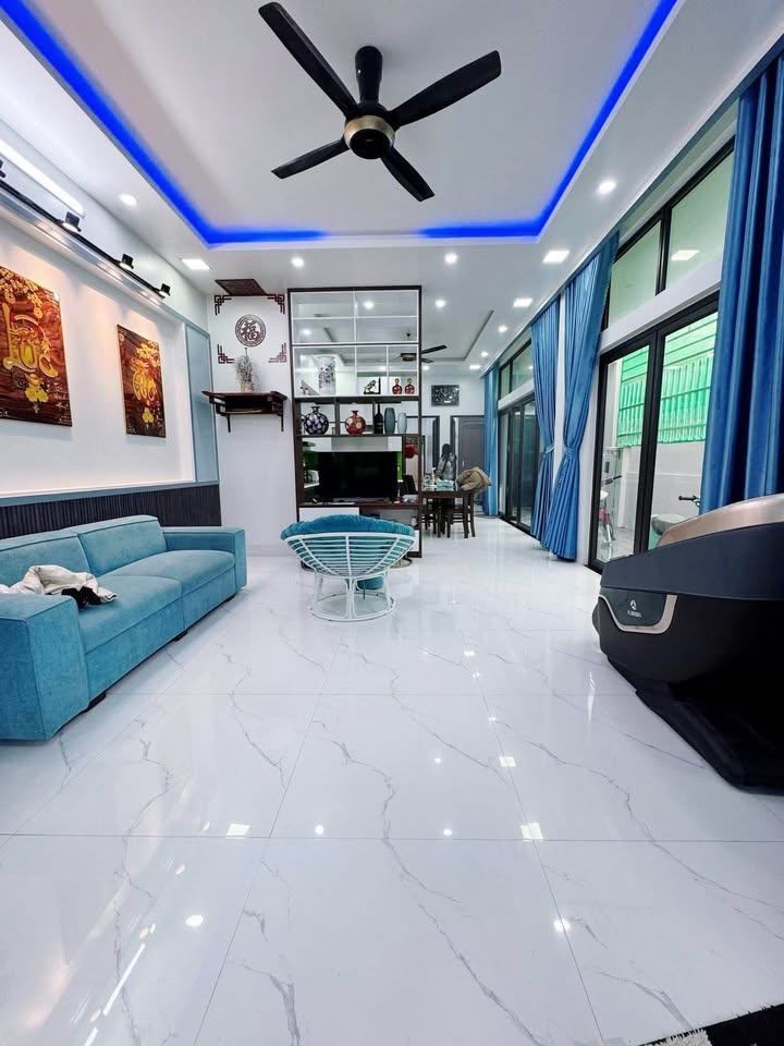 Nhà đẹp trung tâm Nguyễn Trãi 175m² giá 3.3 tỷ - Vào ở ngay!