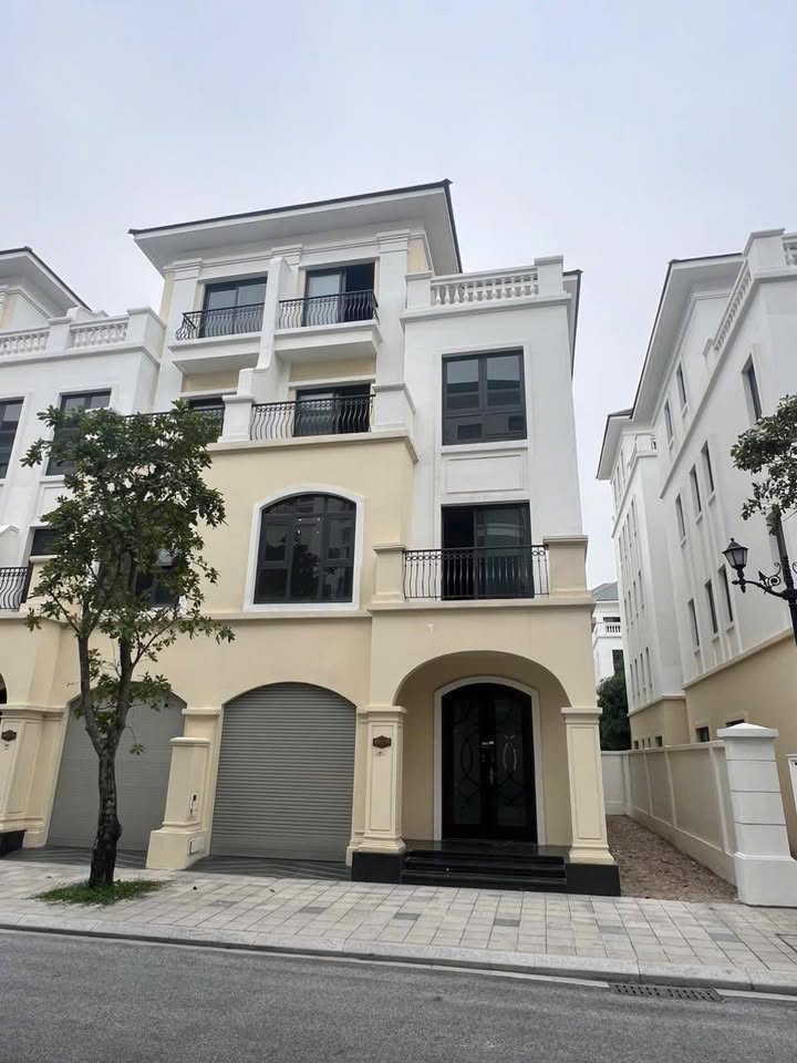 Nhà phố San Hô Vinhomes Ocean Park 2 144m² giá 18 tỷ - Chính chủ bán gấp!