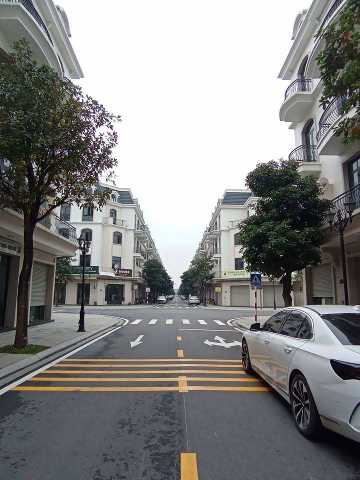 Căn hộ Vinhomes Ocean Park 55m² giá 9 tỷ - Sẵn sàng vào ở ngay!