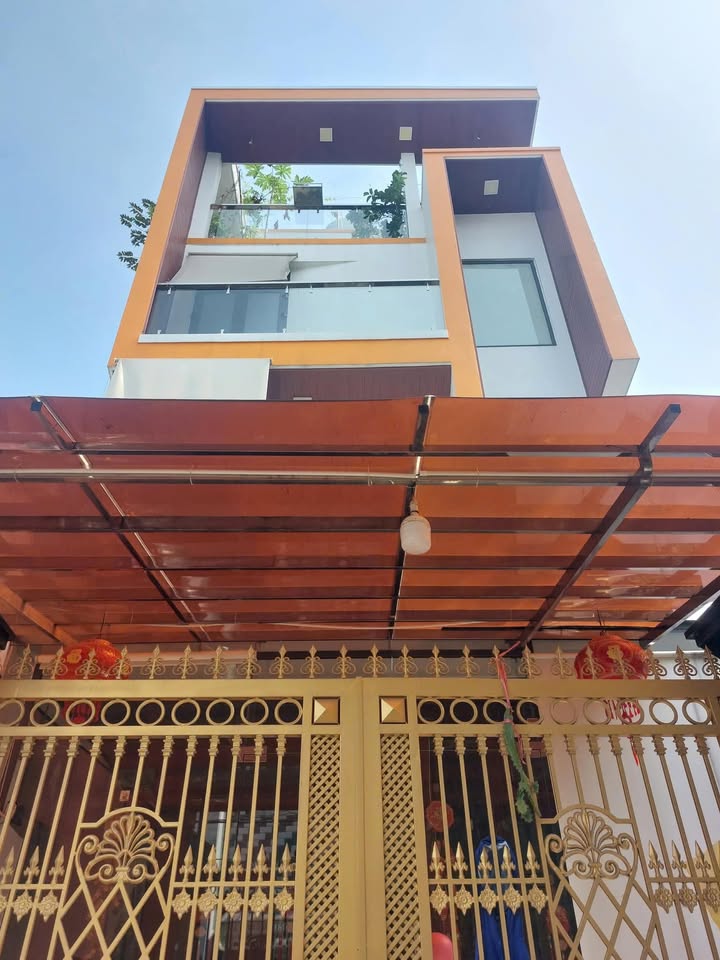 Biệt thự 4 tầng Tân Hòa Đông, Quận 6, 144m², giá chỉ 11 tỷ - Nội thất cao cấp, chính chủ bán gấp!