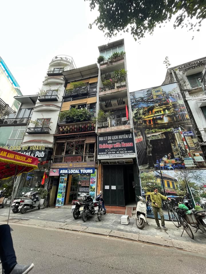 Nhà phố Hàng Chiếu, Quận Hoàn Kiếm 43m² giá 6 tỷ - Đầu tư sinh lời cao!