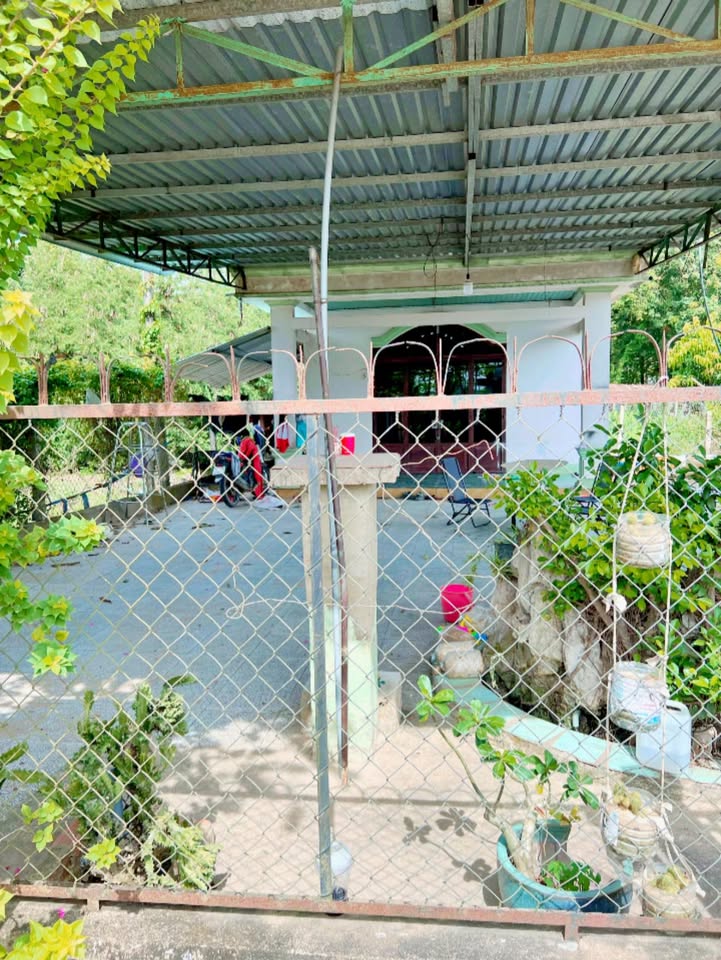 Nhà đẹp tại Trung tâm Thanh Tuyền cũ, 456m² giá 2 tỷ - Sẵn sàng vào ở ngay!