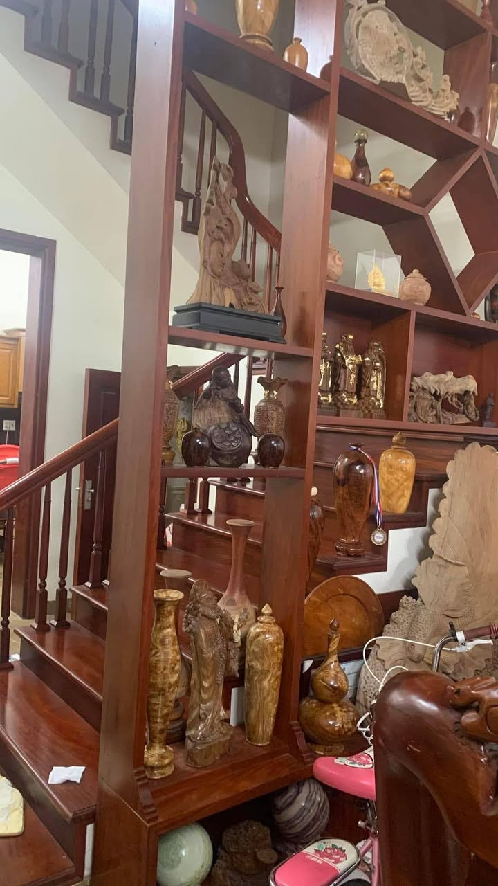 Nhà đẹp Phường Tiền Phong 63m² giá 4.65 tỷ - Nội thất gỗ lim sang trọng!