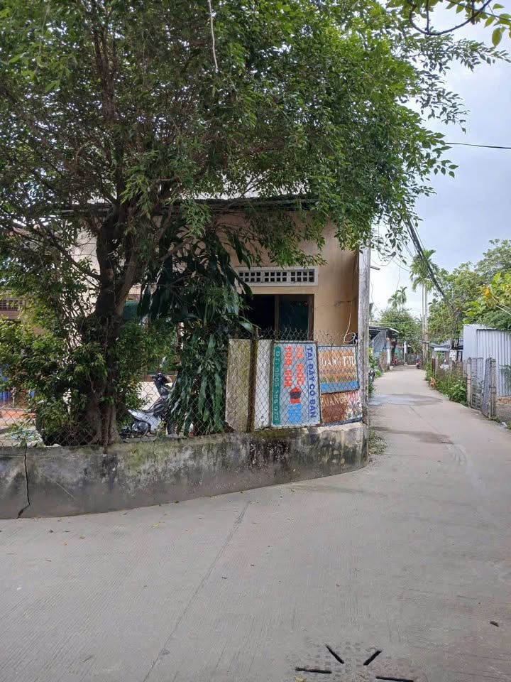 Nhà cấp 4 Hẻm 121 Hai Bà Trưng, Quảng Ngãi 98m² - Giá chỉ 1.4 tỷ!