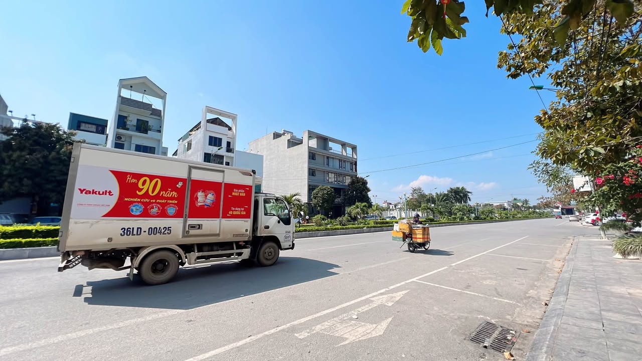 Đất nền chính chủ đường đôi Âu Cơ, 90m² giá chỉ 8xx triệu - Vị trí đắc địa gần chợ Đông Vệ!