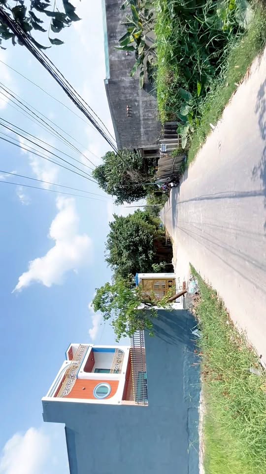 Bán nhà Đức Hòa 175m² giá 3.49 tỷ - Mặt tiền kinh doanh thuận lợi!