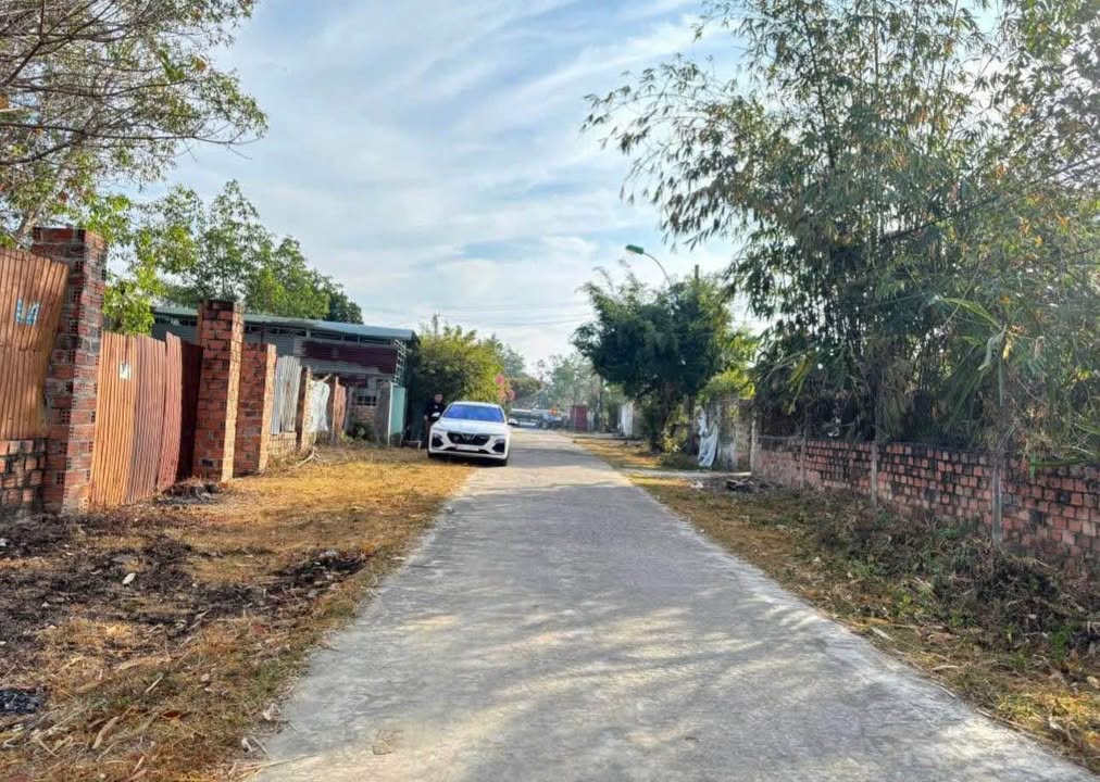 Đất nền thôn Kontu2 xã Đắk Bla 225m² giá chỉ 600 triệu - Sổ hồng chính chủ!