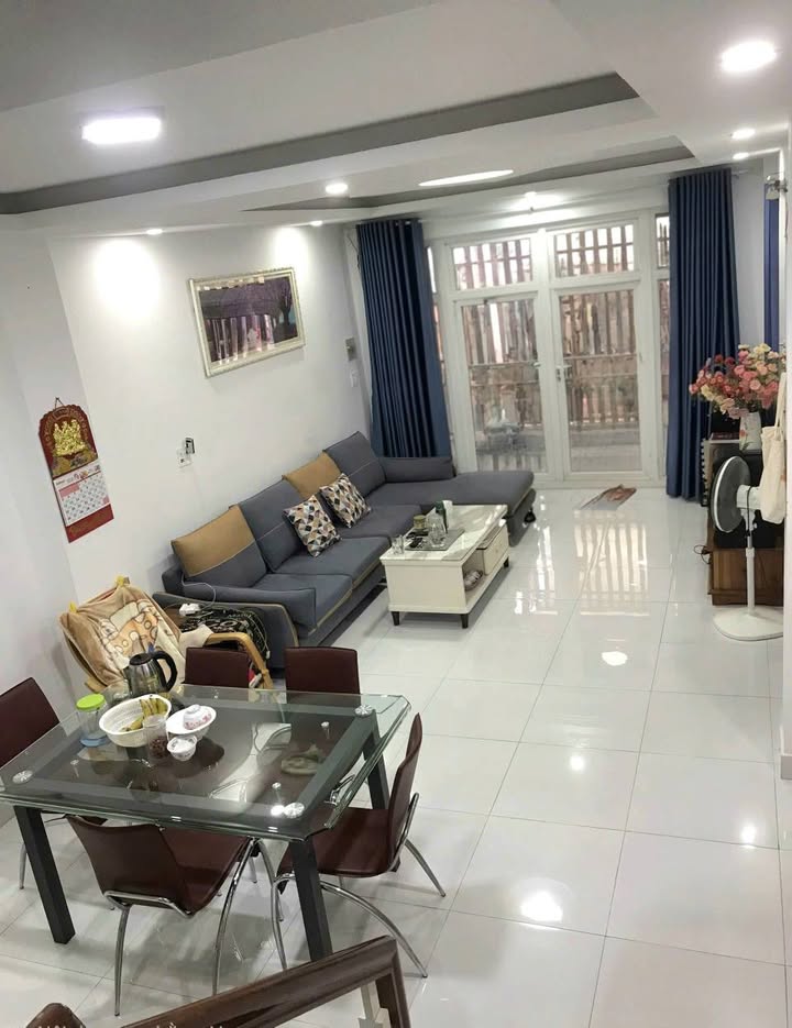 Nhà khu An Phú House, Đà Lạt 70m² giá 5.2 tỷ - Chính chủ bán gấp!