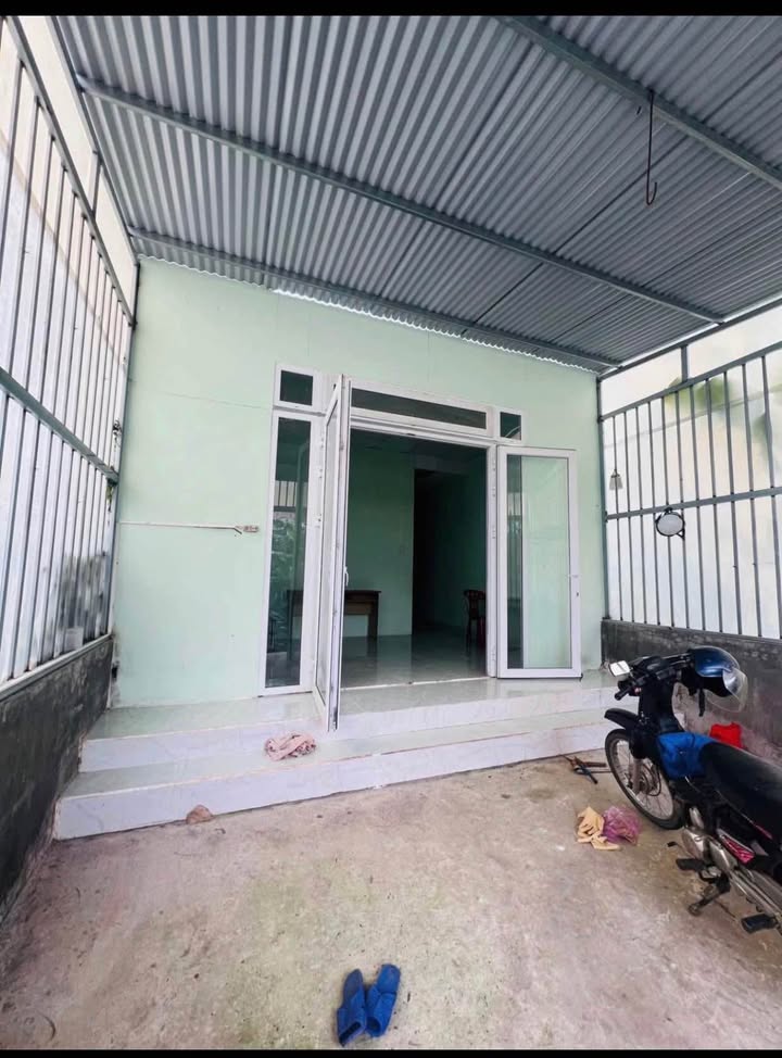 Nhà riêng Đà Lạt 90m² giá 2.8 tỷ - Sổ hồng chính chủ sang tên ngay!