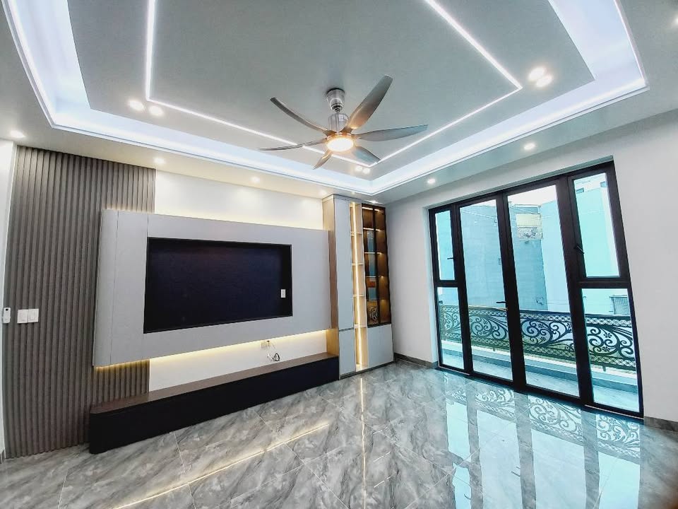 Nhà 4 tầng An Dương 60m² giá 3.7 tỷ - Gara ô tô, sẵn sàng ở ngay!