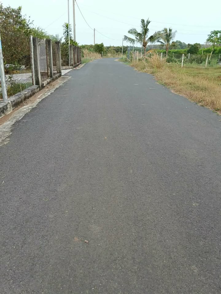 Đất nền Suối Nghệ 135m² giá 650 triệu - Mặt tiền đường nhựa 6m!