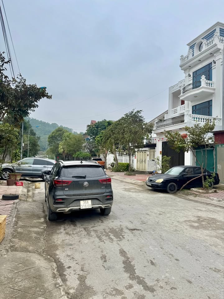 Đất nền Trường Sơn, Sầm Sơn 100m² giá 2 tỷ - Cơ hội đầu tư hiếm có!