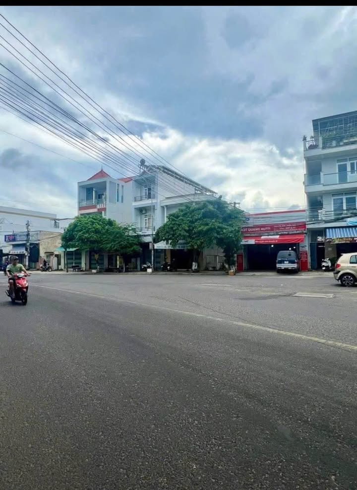 Nhà mặt tiền đường Phước Long Nha Trang 29m² giá 3.95 tỷ - Phù hợp kinh doanh