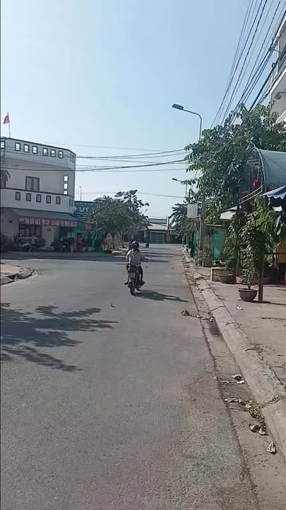 Đất nền khu dân cư Mỹ Hạnh Nam, Huyện Đức Hòa, 81m² giá 2.3 tỷ - Sổ hồng riêng ngay!