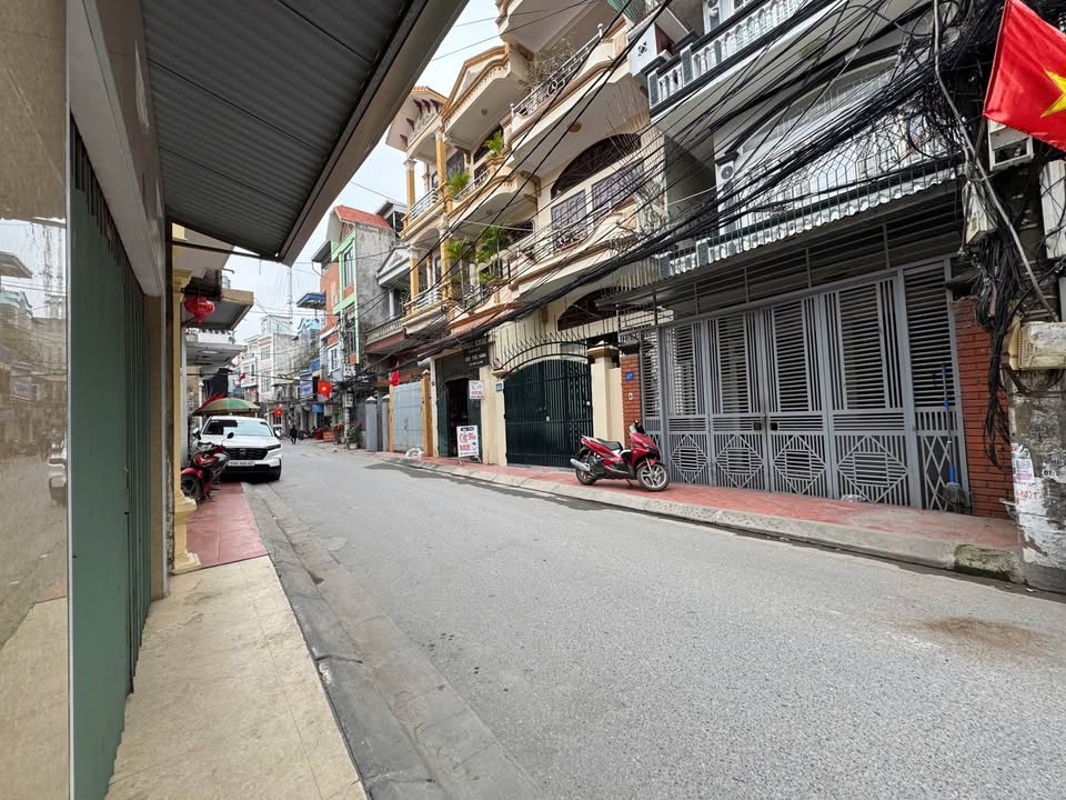 Nhà mặt đường Phạm Hữu Điều, Hải Phòng 77.5m² giá 7 tỷ - Vị trí sầm uất, thuận tiện kinh doanh!