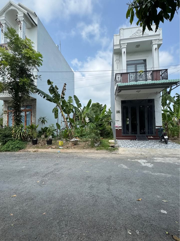 Đất nền Khu dân cư Cửu Long, Bình Thủy, 56m² giá 2 tỷ - Đầu tư sinh lời ngay!