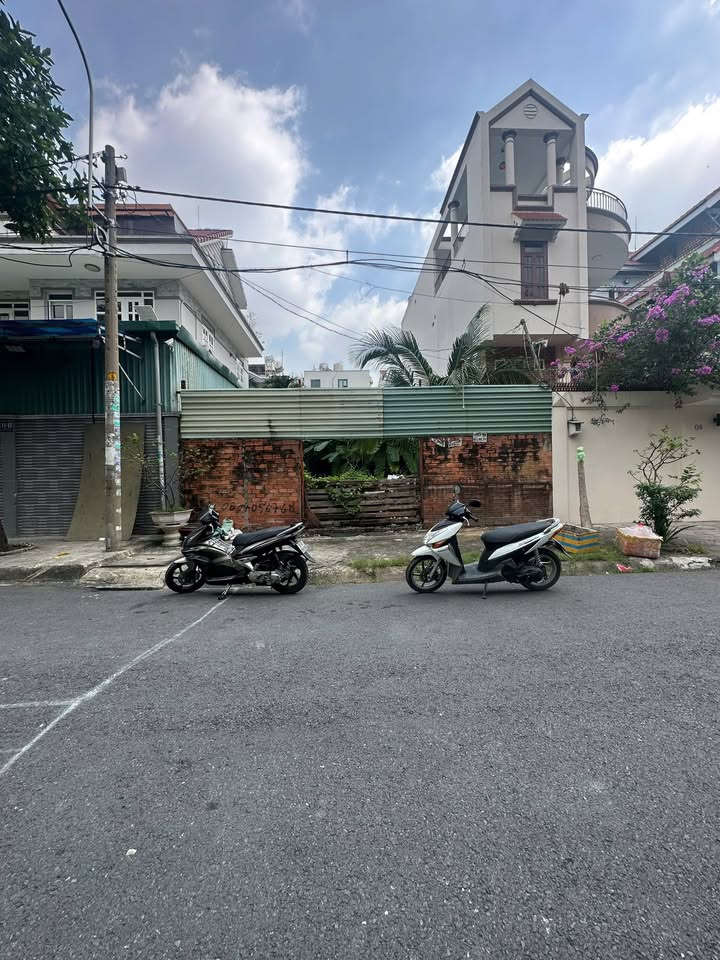 Đất nền Biệt thự khu Tên Lửa 200m² giá 25 tỷ - Sổ hồng chính chủ