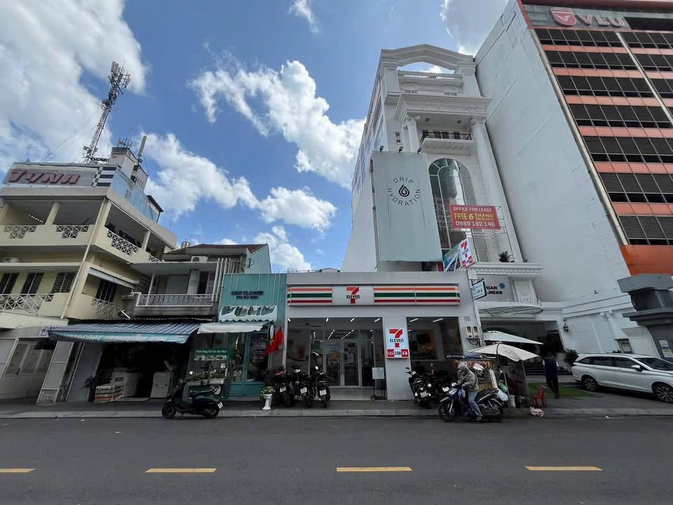 FrontHouse đường Nguyễn Khắc Nhu, Quận 1, 330m² giá 183 tỷ - Cơ hội đầu tư tuyệt vời!