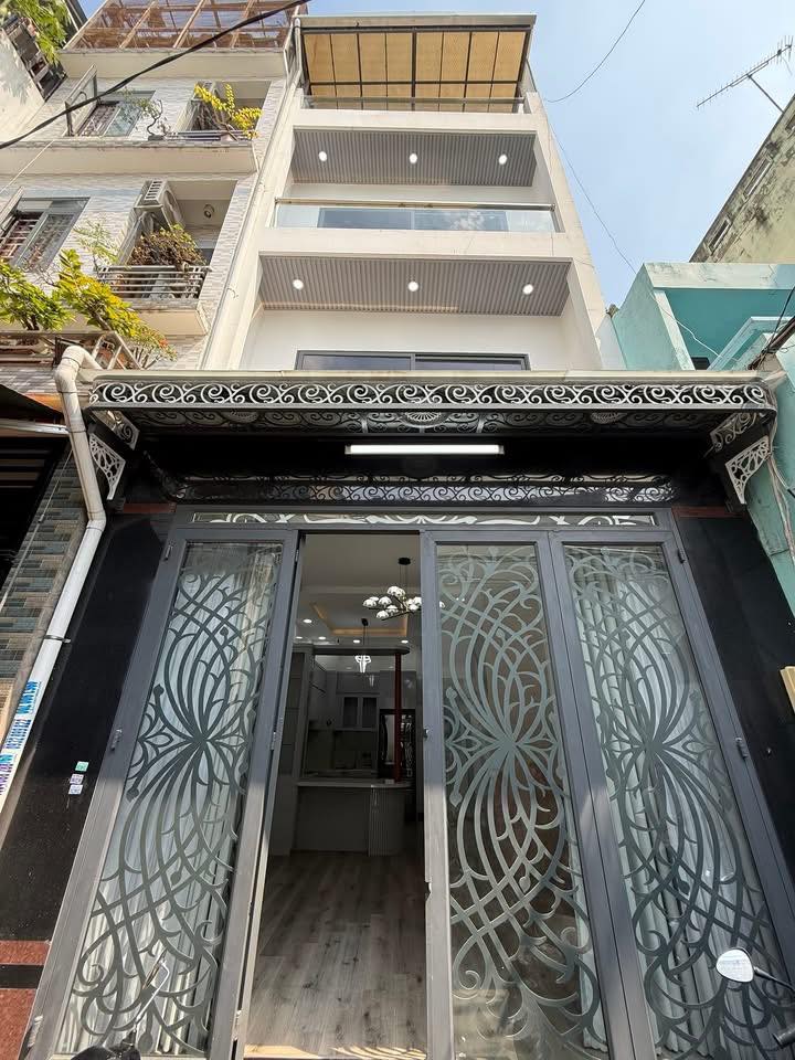 Nhà hẻm Đường Bà Hom, Quận 6, 34m² giá 5.9 tỷ - Sẵn sàng vào ở ngay!