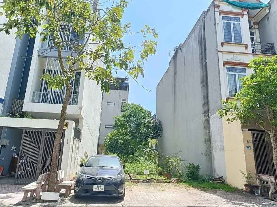 Đất nền Đô Thị Thống Nhất 72m² giá 4.05 tỷ - Đoạn đẹp nhất mặt đường Lưu Chí Hiếu!