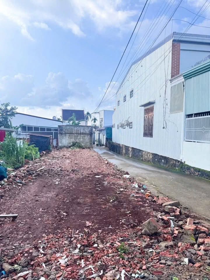 Đất nền Khu Tân Phong, 120m² giá chỉ 2.560 tỷ - Cơ hội đầu tư không thể bỏ qua!