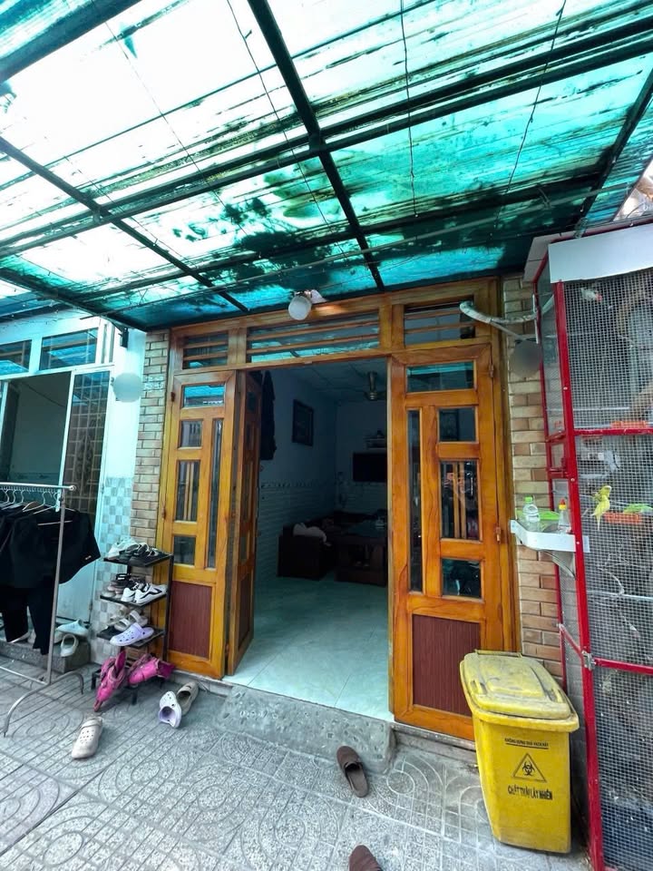 Nhà 1 trệt 1 lầu hẻm xe hơi Phước Long B 26m² giá 3 tỷ - Sổ hồng riêng chính chủ!